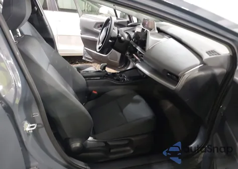 2025 Toyota Prius Le из США, поврежденный, VIN JTDACAAU7S3057526